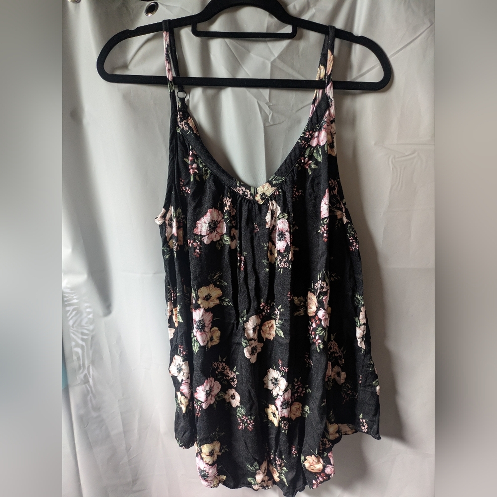 Torrid Pink and Cream Tie Front Camisole
